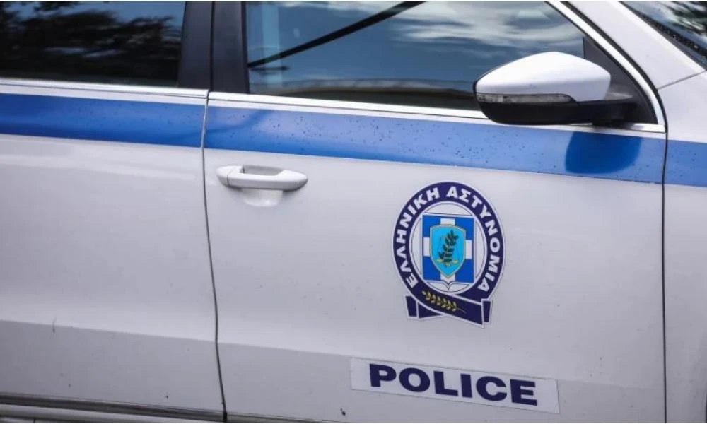 Διάρρηξη σε περίπτερο στη Σπερχειάδα - Απέσπασαν χρήματα και καπνικά προϊόντα αξίας 20.000 ευρώ